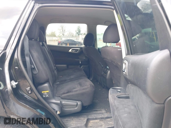2014 Nissan Pathfinder SV with VIN 5N1AR2MN8EC715394, listed as a IAAI auction lot 42080367 with 141,208 mi miles. Bid and sale history available at carsss.com. Image 8.