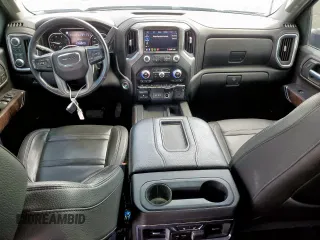 2020 GMC Sierra 3500HD Denali z VIN 1GT49WEY1LF252561, wystawiony jako Copart lot #57614395 z przebiegiem 108 216 mil mil oraz Tytuł czysty. Historia ofert i sprzedaży dostępna na DreamBid. Obrazek 8.