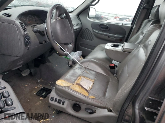 2002 Ford F-150 XLT with VIN 1FTRW08L82KB50370, listed as a Copart auction lot 44715545 with 238,038 mi miles and Salvage Title. Bid and sale history available at carsss.com. Image 7.