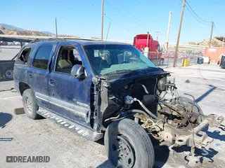 2002 Chevrolet Tahoe LT with VIN 1GNEC13T92R190931, listed as a IAAI auction lot 40059646 with 1 mi miles. Bid and sale history available at carsss.com. Image 1.