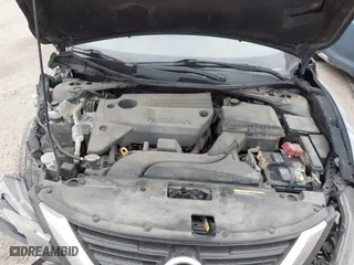 2018 Nissan Altima 2.5 SV with VIN 1N4AL3AP9JC256152, listed as a IAAI auction lot 41359670 with 136,686 mi miles. Bid and sale history available at carsss.com. Image 10.