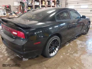 2011 Dodge Charger RT Max with VIN 2B3CM5CT1BH548996, listed as a IAAI auction lot 41577876 with 191,585 mi miles. Bid and sale history available at carsss.com. Image 4.