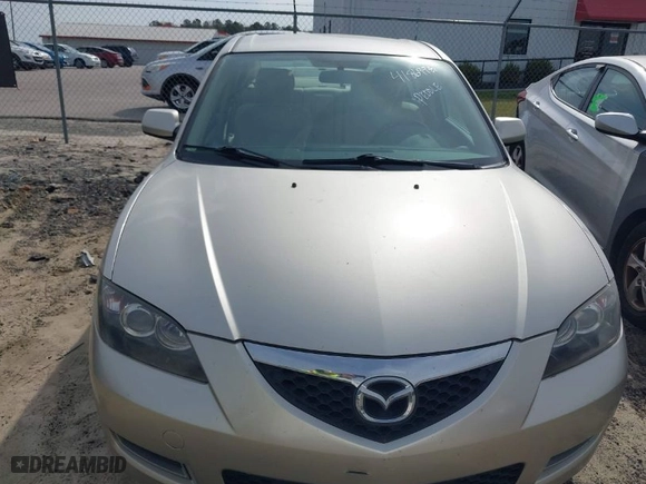 2007 Mazda Mazda3 i Sport with VIN JM1BK12F571684610, listed as a IAAI auction lot 41869981 with 203,816 mi miles. Bid and sale history available at carsss.com. Image 6.