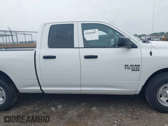 2023 Ram 1500 Tradesman z VIN 1C6RR6FG9PS527089, wystawiony jako IAAI lot #42261047 z przebiegiem 20 684 mil mil oraz . Historia ofert i sprzedaży dostępna na DreamBid. Obrazek 13.