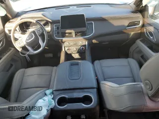 2022 GMC Yukon SLT with VIN 1GKS2BKD1NR148972, listed as a Copart auction lot 45139625 with 25,640 mi miles and Salvage Title. Bid and sale history available at carsss.com. Image 8.