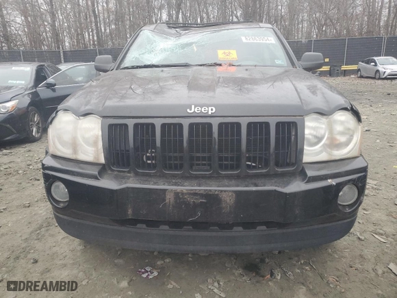 2007 Jeep Grand Cherokee Laredo with VIN 1J8HR48P87C570895, listed as a Copart auction lot 82863954 with 116,444 mi miles and Clean Title. Bid and sale history available at carsss.com. Image 5.