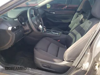 2019 Nissan Altima 2.5 S with VIN 1N4BL4BV0KC212310, listed as a Copart auction lot 51321905 with 39,289 mi miles and Salvage Title. Bid and sale history available at carsss.com. Image 7.