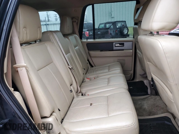 2011 Ford Expedition XLT z VIN 1FMJU1J59BEF13077, wystawiony jako Copart lot #44990515 z przebiegiem 151 317 mil mil oraz Szkoda całkowita • Salvage title. Historia ofert i sprzedaży dostępna na DreamBid. Obrazek 11.