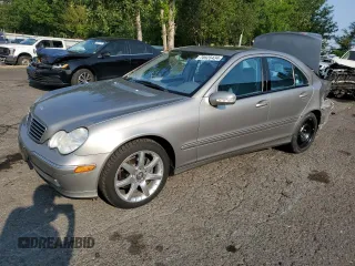 2003 Mercedes-Benz C 230 Kompressor with VIN WDBRF40J13A476678, listed as a Copart auction lot 70525434 with 138,793 mi miles and Salvage Title. Bid and sale history available at DreamBid. Image 1.