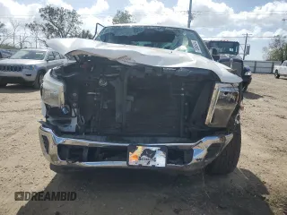 2012 Ford F-250 XL z VIN 1FT7W2A61CED23234, wystawiony jako Copart lot #88445195 z przebiegiem Nie podano mil oraz Szkoda całkowita • Salvage title. Historia ofert i sprzedaży dostępna na DreamBid. Obrazek 5.