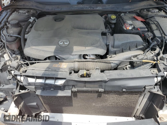 2018 Infiniti QX30 Premium with VIN SJKCH5CR3JA041812, listed as a Copart auction lot 61630184 with 97,144 mi miles and Salvage Title. Bid and sale history available at carsss.com. Image 11.