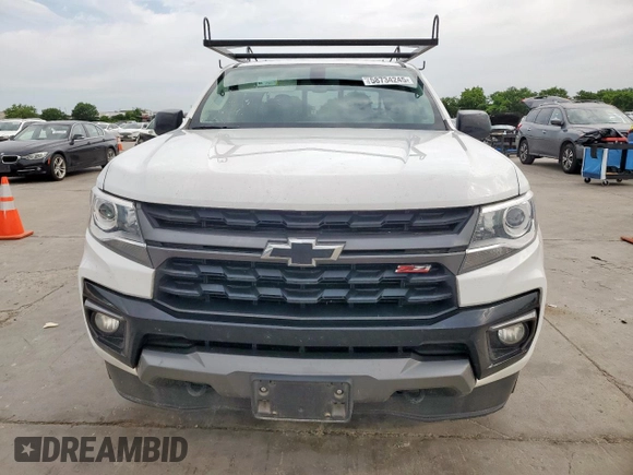 2022 Chevrolet Colorado 2WD Z71 z VIN 1GCGSDEN4N1265865, wystawiony jako Copart lot #58734245 z przebiegiem 67 650 mil mil oraz Szkoda całkowita • Salvage title. Historia ofert i sprzedaży dostępna na DreamBid. Obrazek 5.