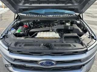 2023 Ford Expedition Max XLT with VIN 1FMJK1J82PEA55695, listed as a Copart auction lot 47253155 with 35,370 mi miles and Non repairable. Bid and sale history available at DreamBid. Image 9.