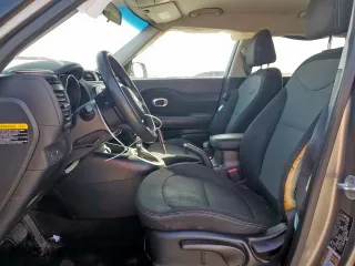 2019 Kia Soul + with VIN KNDJP3A51K7631927, listed as a Copart auction lot 47742745 with 149,208 mi miles and Salvage Title. Bid and sale history available at carsss.com. Image 7.
