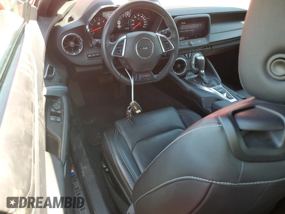 2019 Chevrolet Camaro 2SS z VIN 1G1FH3D7XK0126969, wystawiony jako Copart lot #55491575 z przebiegiem 9 156 mil mil oraz Szkoda całkowita • Salvage title. Historia ofert i sprzedaży dostępna na DreamBid. Obrazek 8.