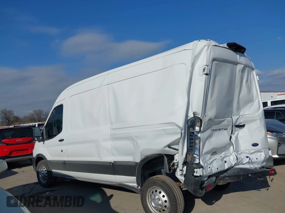 2023 Ford Transit Cargo с VIN 1FTBR2CG4PKB83534, выставлен на аукционе IAAI как лот 41243389 с пробегом 5 507 миль миль и . История ставок и продаж доступна на DreamBid. Изображение 14.