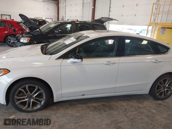 2017 Ford Fusion SE with VIN 3FA6P0T94HR251797, listed as a IAAI auction lot 42695169 with 60,069 mi miles and . Bid and sale history available at DreamBid. Image 14.