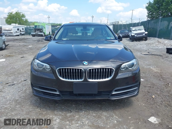 2014 BMW 5 Series 528i xDrive z VIN WBA5A7C55ED619855, wystawiony jako IAAI lot #42398223 z przebiegiem Nie podano mil oraz . Historia ofert i sprzedaży dostępna na DreamBid. Obrazek 11.
