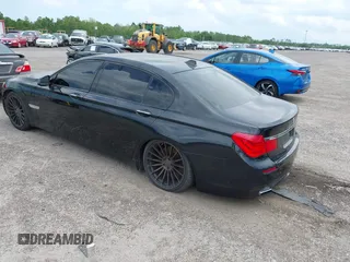 2011 BMW 7 Series 750Li с VIN WBAKB8C55BC852304, выставлен на аукционе IAAI как лот 42548356 с пробегом 166 529 миль миль и . История ставок и продаж доступна на DreamBid. Изображение 3.