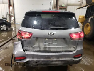 2020 Kia Sorento LX V6 with VIN 5XYPGDA57LG617826, listed as a Copart auction lot 85955584 with 88,206 mi miles and Non Repairable. Bid and sale history available at carsss.com. Image 6.