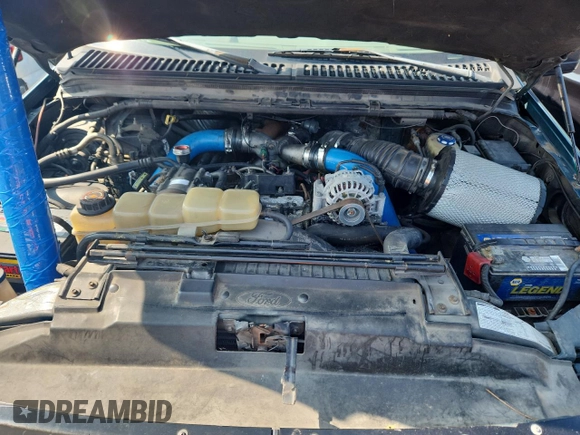 1999 Ford F-250 XL with VIN 1FTNX21FXXEC41173, listed as a Copart auction lot 65117905 with 303,358 mi miles and Clean title. Bid and sale history available at DreamBid. Image 11.