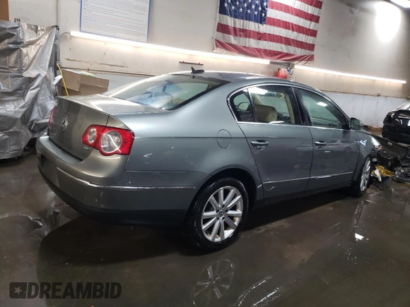 2006 Volkswagen Passat Lux with VIN WVWEK93C86P192147, listed as a Copart auction lot 78542744 with 107,593 mi miles and Salvage title. Bid and sale history available at DreamBid. Image 3.
