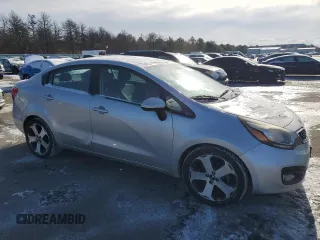 2012 Kia Rio EX z VIN KNADN4A38C6074235, wystawiony jako Copart lot #42050375 z przebiegiem 100 138 mil mil oraz Czysty tytuł • Clean title. Historia ofert i sprzedaży dostępna na DreamBid. Obrazek 4.