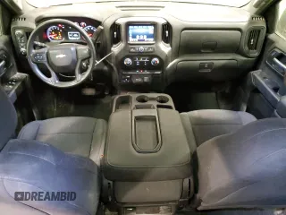 2021 Chevrolet Silverado 1500 Custom with VIN 1GCPYBEH9MZ171784, listed as a Copart auction lot 83081484 with 94,772 mi miles and Salvage Title. Bid and sale history available at DreamBid. Image 8.