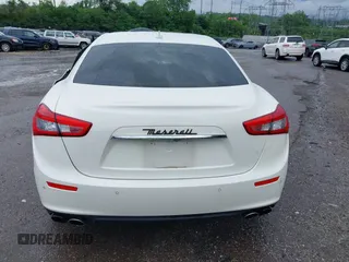 2014 Maserati Ghibli S Q4 z VIN ZAM57RTA9E1077084, wystawiony jako IAAI lot #42283638 z przebiegiem Nie podano mil oraz . Historia ofert i sprzedaży dostępna na DreamBid. Obrazek 17.