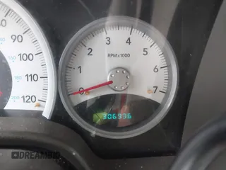 2006 Dodge Durango Limited z VIN 1D4HD58266F187859, wystawiony jako IAAI lot #42361937 z przebiegiem 306 936 mil mil oraz . Historia ofert i sprzedaży dostępna na DreamBid. Obrazek 7.