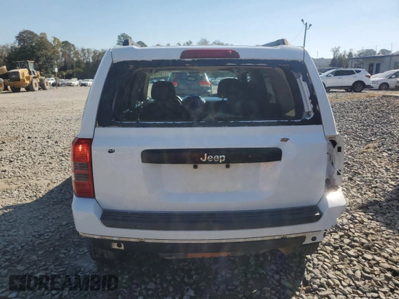 2014 Jeep Patriot Sport with VIN 1C4NJPBA5ED550294, listed as a Copart auction lot 77843854 with 204,233 mi miles and Salvage Title. Bid and sale history available at carsss.com. Image 6.