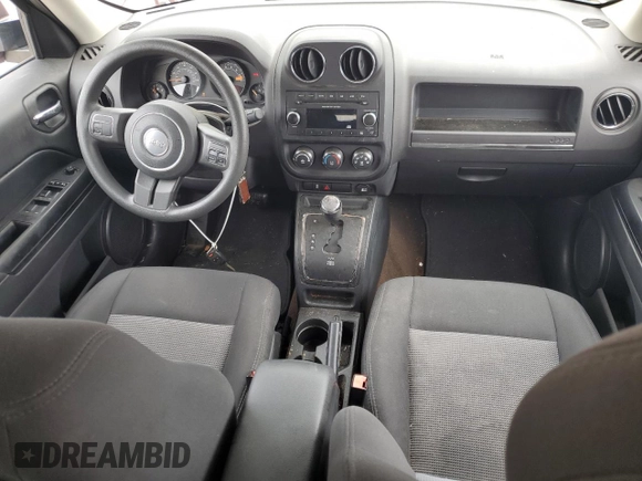 2015 Jeep Patriot Sport z VIN 1C4NJPBA8FD107106, wystawiony jako Copart lot #59589465 z przebiegiem 71 356 mil mil oraz Szkoda całkowita • Salvage title. Historia ofert i sprzedaży dostępna na DreamBid. Obrazek 8.