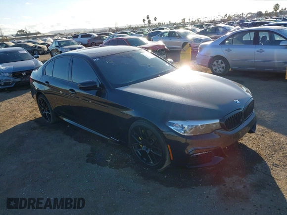 2020 BMW 5 Series 540i с VIN WBAJS1C01LCD20897, выставлен на аукционе IAAI как лот 41279762 с пробегом 62 886 миль миль и . История ставок и продаж доступна на DreamBid. Изображение 1.