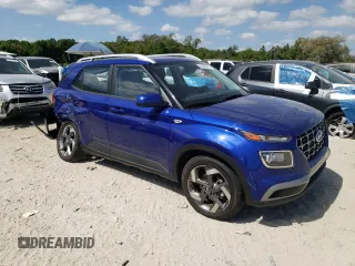 2023 Hyundai Venue SEL z VIN KMHRC8A30PU221599, wystawiony jako Copart lot #55040855 z przebiegiem 10 753 mil mil oraz Szkody całkowita. Historia ofert i sprzedaży dostępna na DreamBid. Obrazek 4.