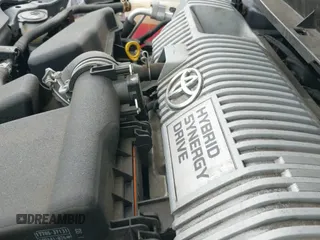 2015 Toyota Prius Two z VIN JTDZN3EU9FJ029814, wystawiony jako IAAI lot #42194234 z przebiegiem 63 637 mil mil oraz . Historia ofert i sprzedaży dostępna na DreamBid. Obrazek 20.