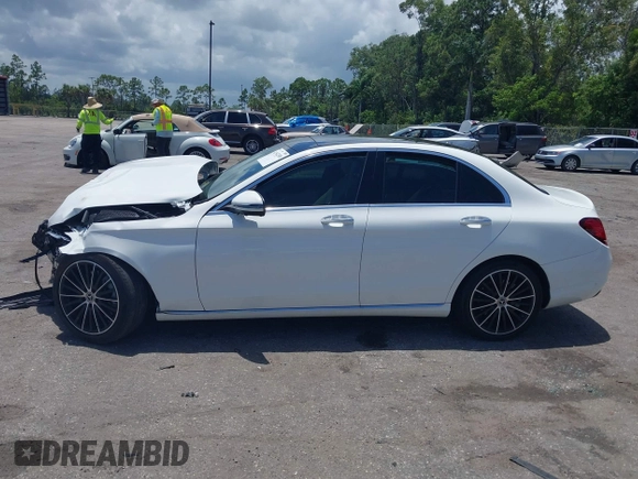 2021 Mercedes-Benz C 300 with VIN W1KWF8DB7MR649515, listed as a IAAI auction lot 42542308 with 22,136 mi miles and . Bid and sale history available at DreamBid. Image 15.