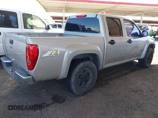 2007 GMC Canyon SLE2 with VIN 1GTDT13E578120801, listed as a IAAI auction lot 42101326 with 202,929 mi miles and . Bid and sale history available at carsss.com. Image 4.
