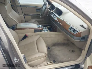 2004 BMW 7 Series 745Li with VIN WBAGN63494DS45716, listed as a IAAI auction lot 41906522 with 127,292 mi miles. Bid and sale history available at carsss.com. Image 5.