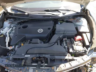 2014 Nissan Altima 2.5 S with VIN 1N4AL3AP0EC281303, listed as a IAAI auction lot 41995362 with 92,473 mi miles. Bid and sale history available at carsss.com. Image 10.