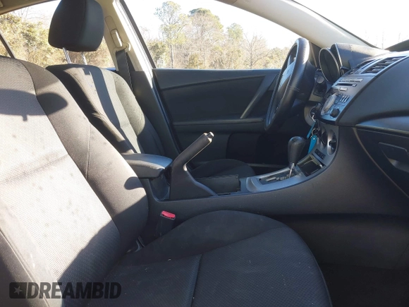 2010 Mazda Mazda3 i Touring with VIN JM1BL1SF8A1105291, listed as a IAAI auction lot 41311670 with 170,104 mi miles. Bid and sale history available at carsss.com. Image 5.