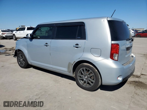 2013 Scion xB z VIN JTLZE4FE3DJ040323, wystawiony jako Copart lot #47893975 z przebiegiem 211 118 mil mil oraz Szkoda całkowita • Salvage title. Historia ofert i sprzedaży dostępna na DreamBid. Obrazek 2.