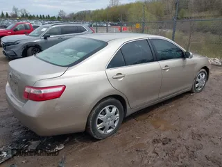 2008 Toyota Camry LE with VIN 4T1BE46K88U238575, listed as a IAAI auction lot 42112928 with 209,684 mi miles. Bid and sale history available at carsss.com. Image 4.