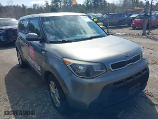 2014 Kia Soul with VIN KNDJN2A29E7106253, listed as a IAAI auction lot 41909926 with 233,609 mi miles. Bid and sale history available at carsss.com. Image 1.