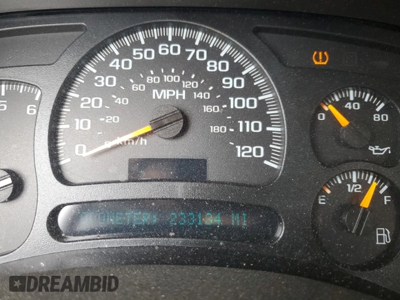 2005 Chevrolet Suburban LT with VIN 1GNFK16Z85J134683, listed as a Copart auction lot 71528434 with 233,134 mi miles and Salvage Title. Bid and sale history available at carsss.com. Image 9.
