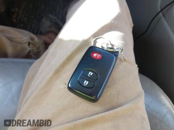2011 Toyota Prius I with VIN JTDKN3DU3B0294912, listed as a IAAI auction lot 41824625 with 115,675 mi miles and . Bid and sale history available at DreamBid. Image 11.