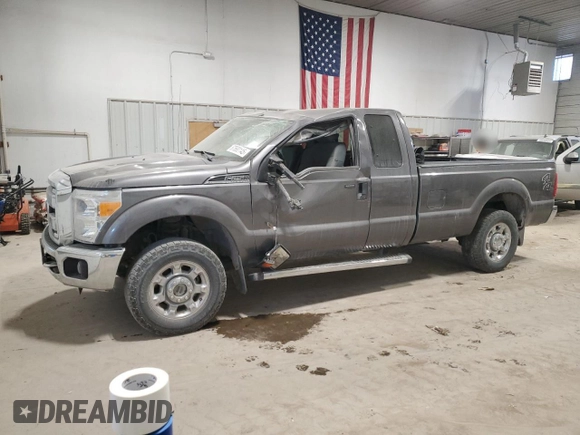 2013 Ford F-250 XL with VIN 1FT7X2B61DEA97774, listed as a Copart auction lot 87680145 with 190,135 mi miles and Salvage Title. Bid and sale history available at DreamBid. Image 1.