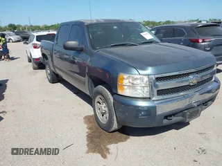 2008 Chevrolet Silverado 1500 Work Truck with VIN 2GCEC13C181113268, listed as a IAAI auction lot 41995026 with 131,071 mi miles and . Bid and sale history available at DreamBid. Image 1.