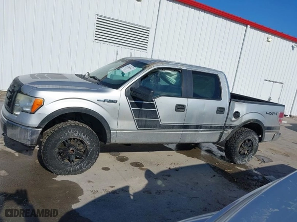 2009 Ford F-150 XL with VIN 1FTPW14V29KC22579, listed as a IAAI auction lot 41305541 with 124,274 mi miles. Bid and sale history available at carsss.com. Image 15.