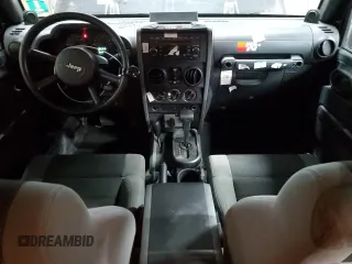 2007 Jeep Wrangler X с VIN 1J4GA39197L151852, выставлен на аукционе Copart как лот 61077275 с пробегом 196 866 миль миль и Чистый • Clean title. История ставок и продаж доступна на DreamBid. Изображение 8.