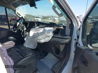 2022 Ford Transit Cargo with VIN 1FTYE1YG3NKA77243, listed as a IAAI auction lot 41231977 with 55,300 mi miles and . Bid and sale history available at DreamBid. Image 5.